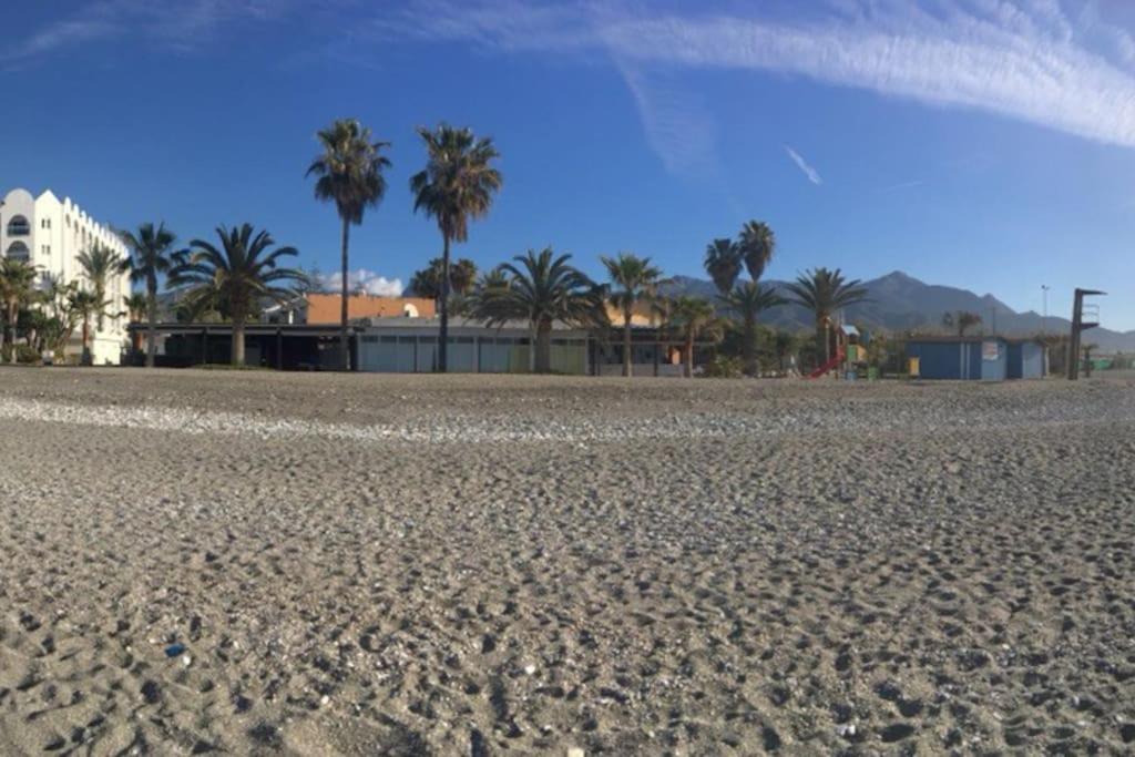 Apartamentos Rio Marinas 15 Playazo Beach Nerja Extérieur photo